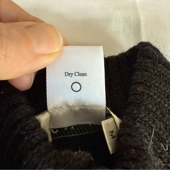 Coldwater Creek Size Medium Wool Vest Sleeveless Winter Cat Mock Neck Zip Front - Picture 6 of 7